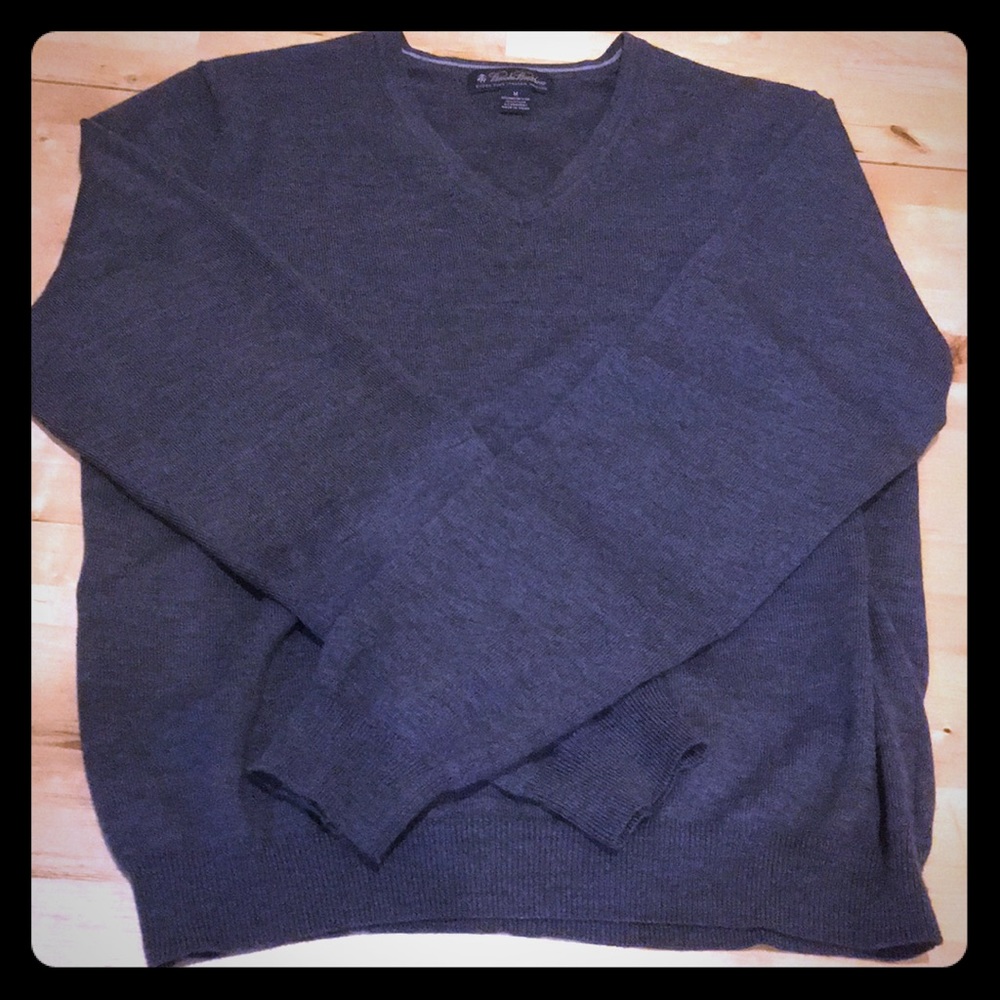 As is brooks brothers merino wool grey sweater